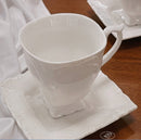 WHITE CUPS WITH SQUARE PLATE