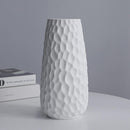 MODERN WHITE FLOWER VASE