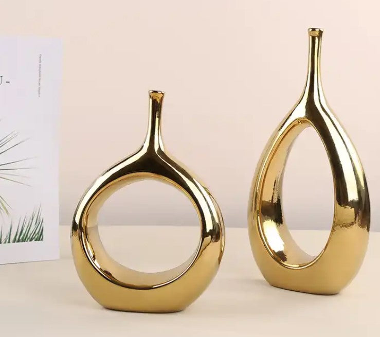 MODERN DECORATIVE VASE