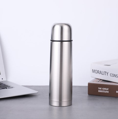 Double layer stainless steel thermos.
