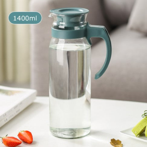 Glass Pitcher with plastic lid