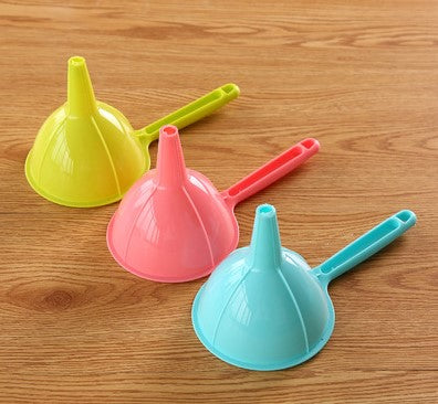 Plastic funnels household